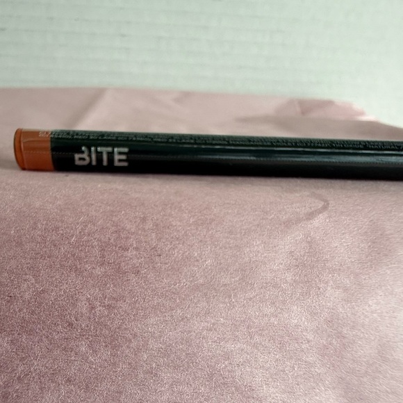 Bite Beauty Other - New in Package Bite Beauty Lipliner Pencil in Colour 002 Nude Pink